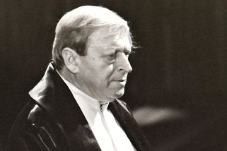 Král Kazisvět Martin Růžek trpěl v LDN, Národní divadlo se k pozůstalým zachovalo trapně - Médium.cz