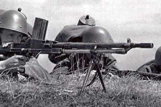 Tohle z kluků udělalo chlapy? Vojna za socialismu nebyla pro sraby, mnozí ale vzpomínají dodnes - Médium.cz