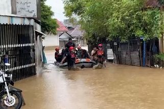Povodně a sesuvy půdy v Indonésii mají už nejméně 49 obětí - Novinky