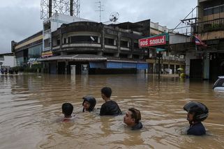 Povodně v Thajsku a Malajsii si vyžádaly nejméně 34 obětí - Seznam Zprávy