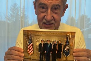Lipavský odmítl Babišovo „ujeté tvrzení“, že měl nechat zmizet jeho fotku s Trumpem - Novinky