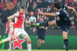 Je to facka, píší Španělé po Slavii. Překvapil maličký stadion i Staněk s rukou v Bratislavě - Sport.cz