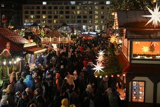 Evropské vánoční trhy 2025: Přehled cen v Berlíně, Vídni, Krakově i dalších městech - Novinky