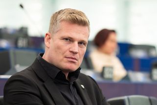 Turek zlehčuje svou kauzu s hajlováním. Propadá se...