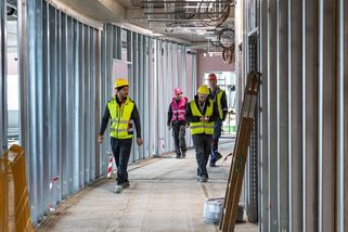 Průměrná mzda stouply o 7 procent, výrazně si polepšili stavaři - Seznam Zprávy