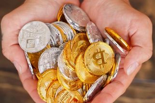 Prokletí Blažkových bitcoinů: Dar, který stál miliony a teď ztrácí hodnotu - Seznam Zprávy