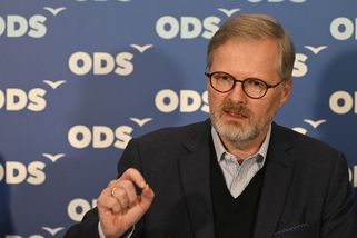 Výstraha pro Petra Fialu. Co může čekat ten, kdo prohraje krajské volby - Seznam Zprávy