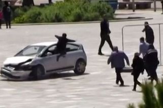 Albánec zastavil nebezpečného řidiče skokem do bočního okna vozu - Novinky