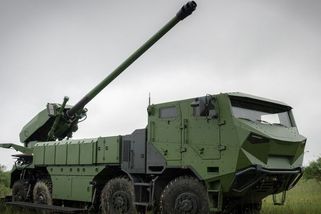 Houfnice za miliardy dorazí dříve, než budou stát garáže. Obrana zaspala, kritizuje NKÚ - Novinky