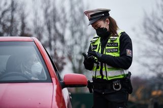 Připojte se k desetitisícům Čechů a zkuste se připravit o řidičák - Seznam Zprávy