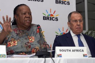 Putin už dostal pozvánku na summit do JAR, bez ohledu na mezinárodní zatykač - Novinky