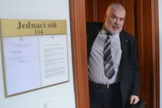 Advokát dodavatele Dronů Nemesis kritizuje únik informací z policejního spisu - Novinky