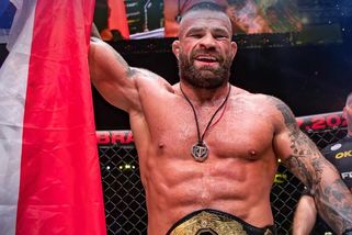 Karlos Vémola to přehnal. Jeho ostré homofobní výroky zvedly ze židle i věrného sponzora