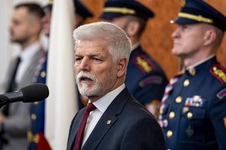 Pavel si telefonoval se Zelenským - Novinky