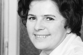 KVÍZ: Salát, nebo chlebíček? Pojďte zavzpomínat, co všechno nabízela Žena za pultem - Super.cz