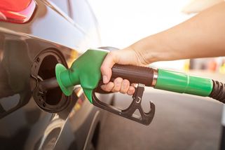 Benzin a nafta dál podraží. Rusko omezilo vývoz pohonných hmot - Seznam Zprávy