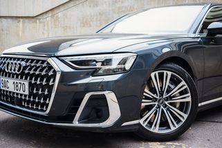 Luxusní audi je jen ostravský úlet. My jezdíme škodovkami, vzkazují primátoři - Novinky