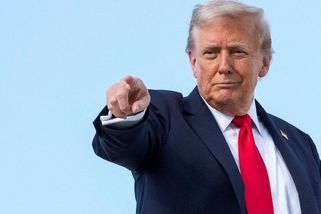 Přestaňte kupovat ruskou ropu, jinak plýtváte mým časem, tlačí Trump na země NATO - Novinky