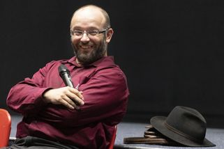 Sterzikovi z hnutí Stačilo! došly peníze. Žádá o příspěvek dětem na klavír - Seznam Zprávy