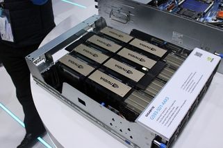 Trump povolil prodej čipů Číně. Ta už nemá zájem, dá přednost vlastní výrobě - Seznam Zprávy