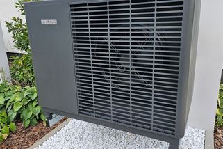 Krize trhu s tepelnými čerpadly přitáhla fušery. Certifikát označí firmy, které jsou poctivé