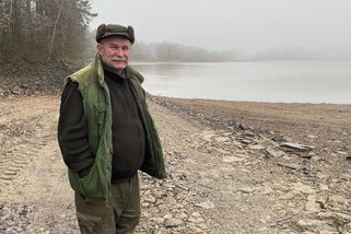 Rybářem půlku století. „Mladí ztrácejí o kapra zájem, tradice mizí.“ - Seznam Zprávy