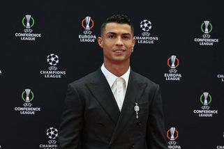 Cristiano Ronaldo zbořil internet fotkou jen v trenkách po sauně. Tomu nemůže být 40, šílí fanoušci