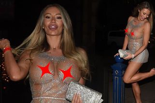 Je nestyda a je na to hrdá: Sophie Dalzell naplno předvedla obří výbavu svého hrudníku! - Super.cz