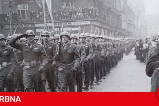 Američané osvobodili Plzeň, pomáhali a odešli. Poté nastoupila nechutná propaganda