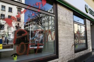 Případ Sberbank. Čirá naivita krajů a obcí ohrozila miliardy korun - Seznam Zprávy