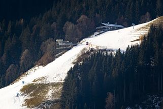 Na přírodu už se spoléhat nedá. Klima mění lyžování v rakouských Alpách - Seznam Zprávy