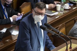 Stanjura chce o přesunu financí z rozpočtu kvůli Ukrajině hlasovat přednostně - Novinky