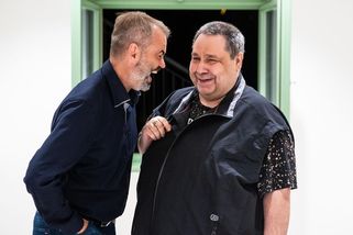 Vášáryovou dál opovrhuji, řekl Xaver Veselý poté, co si udržel post radního - Seznam Zprávy