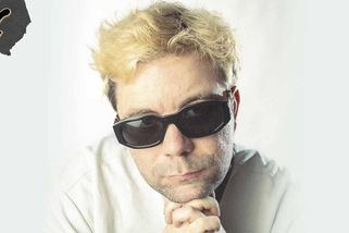 Yasha 96: Vedle mého studia měli motorkáři klec smrti. Synťáky mám od Tatu