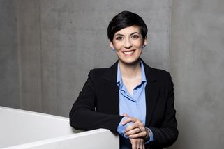 Opozice chce dnes odvolat Pekarovou Adamovou. Vedení Sněmovny prý nezvládla - Seznam Zprávy