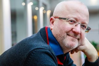 Radim Jančura: Kdo nemá na benzín, ať chodí pěšky. Auto je luxus