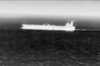 Video: Ukrajina rozšiřuje válku. Poprvé udeřila proti tankeru ve Středomoří - Seznam Zprávy