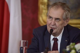 Sněmovní komise pro BIS se sejde kvůli prezidentov...