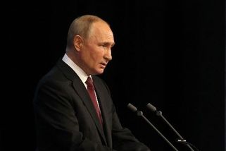 V zemi nejsou žádné peníze navíc, přiznal Putin. S...