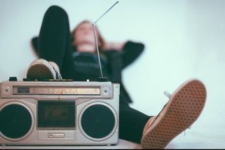 Z dětí rostou spratci a můžeme za to všichni - Médium.cz