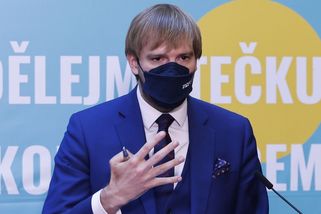 Vojtěch: Třetí dávku mohou dostat rizikoví lidé na podzim - Novinky
