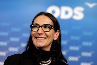 Po strejcokracii máme i tetkokracii. Nespokojenost...