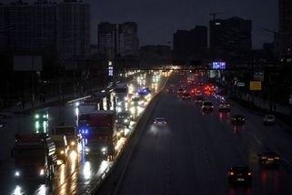 „Energetický terorismus.“ Bez proudu jsou miliony Ukrajinců, horší se to - Seznam Zprávy
