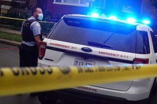 Zbytečná smrt tříletého chlapce. Střelili ho do hlavy, když jel v autě s matkou