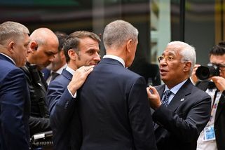 Babišův drobný faul na summitu EU nakonec vadí všem. A nejvíc asi jemu - Médium.cz