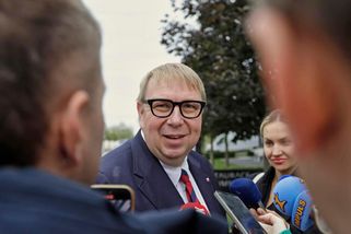 Tři ženy a jedno překvapení. Koho si na resort práce bere Aleš Juchelka? Piráti zuří