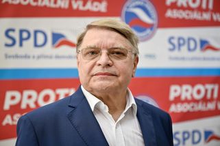 Poslanec SPD si myslí, že Rusko je agresor. Řekl s...