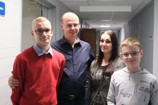 Narodili se jim dva synové s rozštěpem rtu a patra. Úsměv jim vrátili specialisté z Brna - Novinky