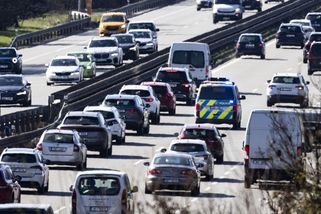 Poslední dny na levnější dálniční známky. Pak opět podraží - Seznam Zprávy