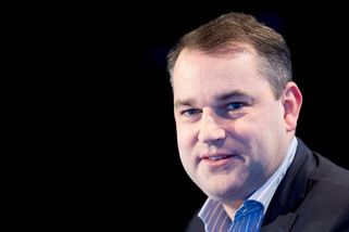 Peníze nechybí, plánují se přebujelé výdaje, říká...